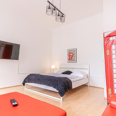 Sweet 3Br Shared Apt Near Wiener Stadthalle & Central ภายนอก รูปภาพ