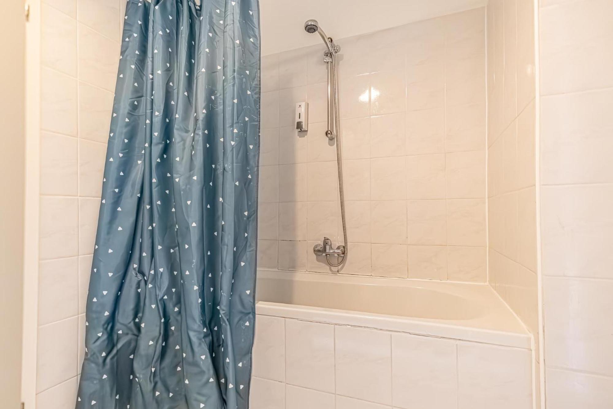 Sweet 3Br Shared Apt Near Wiener Stadthalle & Central ภายนอก รูปภาพ