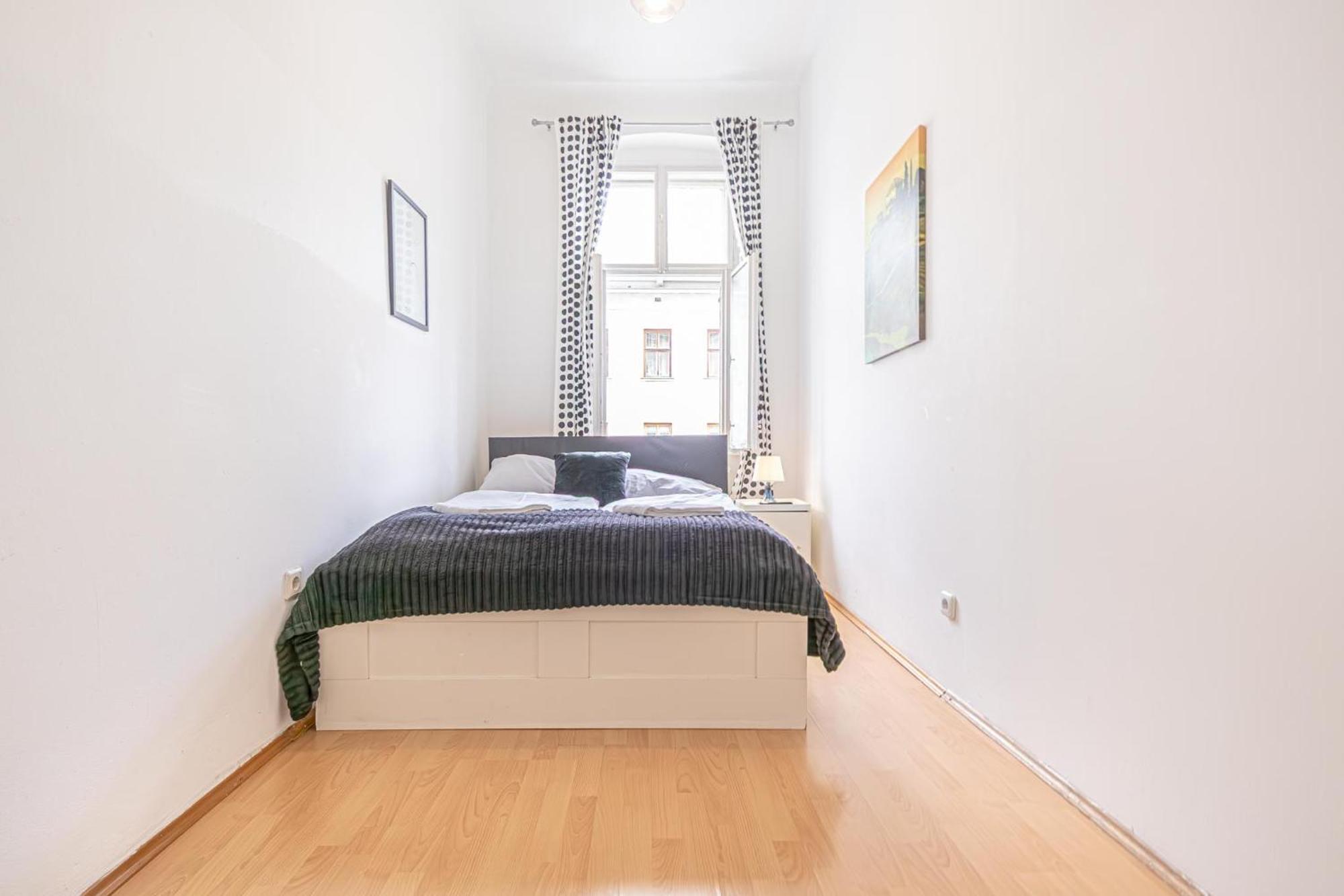 Sweet 3Br Shared Apt Near Wiener Stadthalle & Central ภายนอก รูปภาพ
