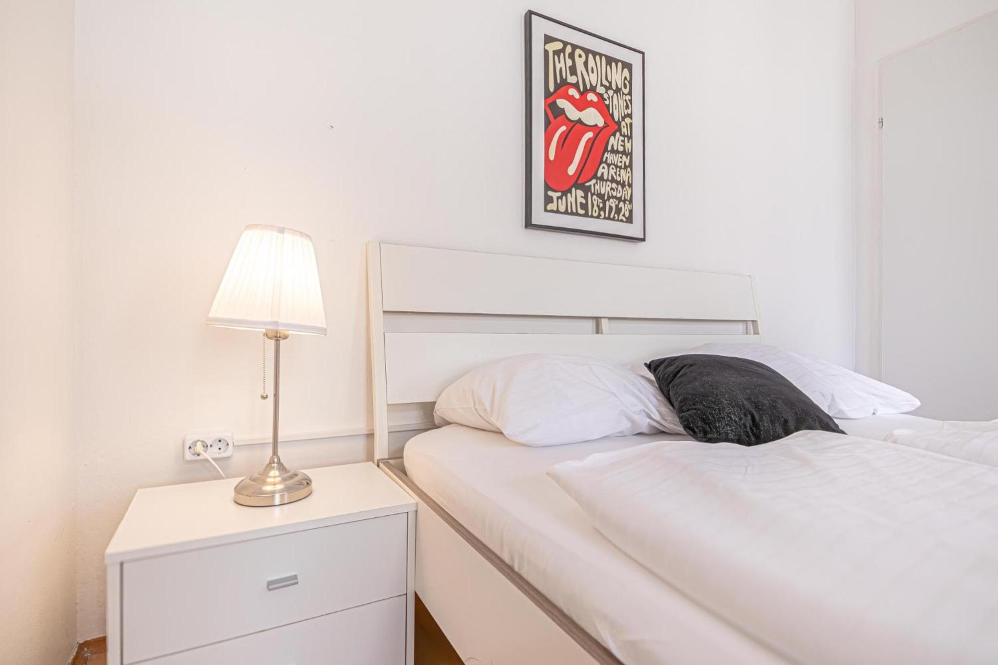 Sweet 3Br Shared Apt Near Wiener Stadthalle & Central ภายนอก รูปภาพ